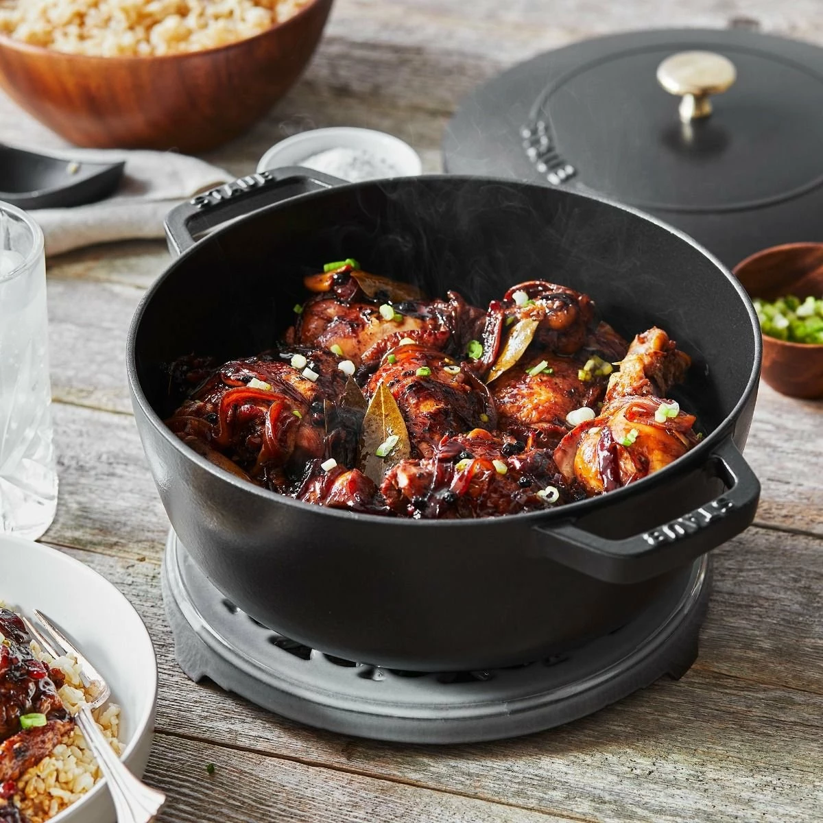 Staub 3.75 Qt. Essential French Oven | Matte Black 8 Staub 3.75 Qt. Essential French Oven | Matte Black - Image 6