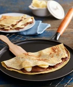 Staub 11" Cast Iron Crepe Pan With Spreader & Spatula | Matte Black 12 Staub 11" Cast Iron Crepe Pan With Spreader & Spatula | Matte Black -Cookware Sets Shop 1212823 01