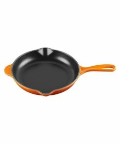 Le Creuset 9" Classic Skillet | Flame