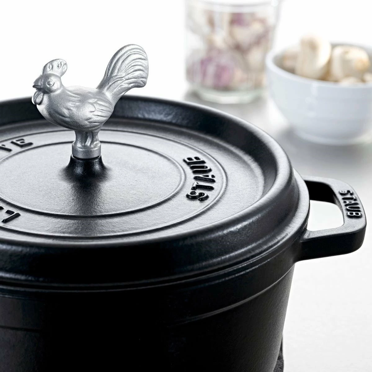 Staub Animal Knob | Rooster 4 Staub Animal Knob | Rooster - Image 2