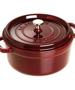Staub 9 Qt. Round Cocotte/Dutch Oven | Grenadine