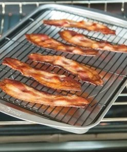 Nordic Ware Weekend Breakfast Set 17 Nordic Ware Weekend Breakfast Set -Cookware Sets Shop 45029 beauty bacon oven 780x780 01 1 1