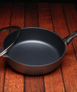 Swiss Diamond | HD Sauté Pan With Lid - 11" (4.3 Qt.) 12 Swiss Diamond | HD Sauté Pan With Lid - 11" (4.3 Qt.) -Cookware Sets Shop 6728c 1 2017 10 27 20 11 39 utc