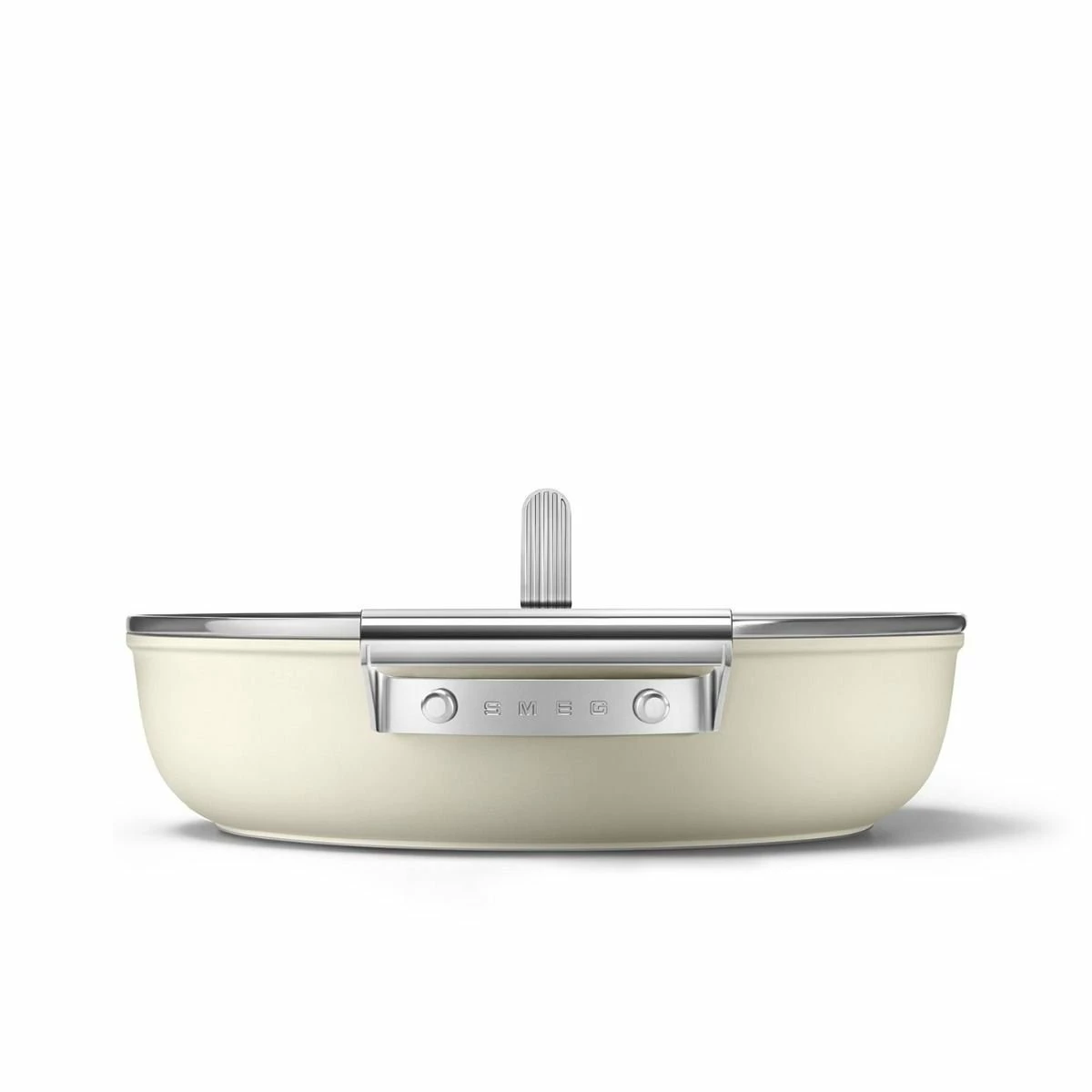 SMEG 4 Qt. Nonstick Deep Pan With Lid | Cream 5 SMEG 4 Qt. Nonstick Deep Pan With Lid | Cream - Image 3