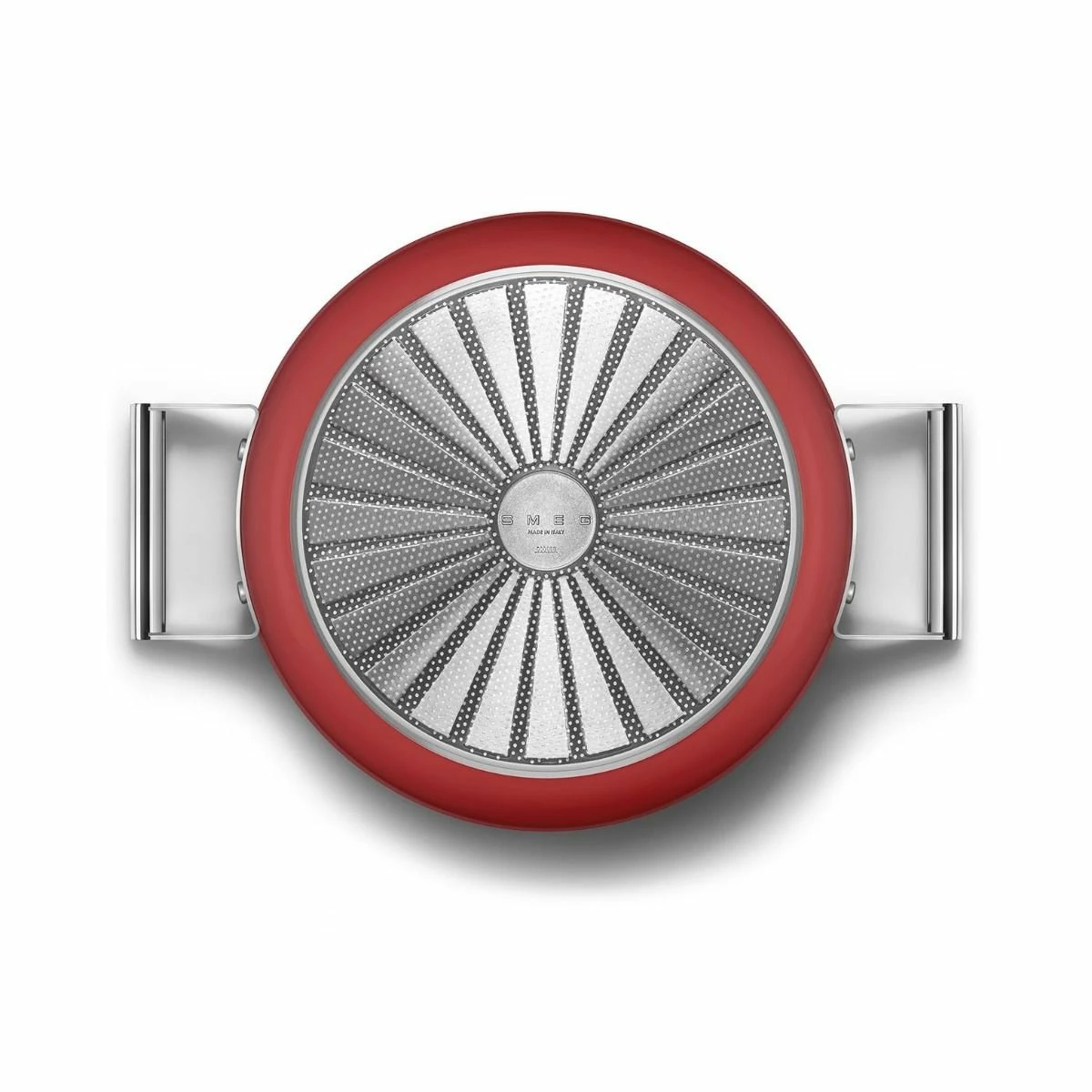 SMEG 4 Qt. Nonstick Deep Pan With Lid | Red 6 SMEG 4 Qt. Nonstick Deep Pan With Lid | Red - Image 4