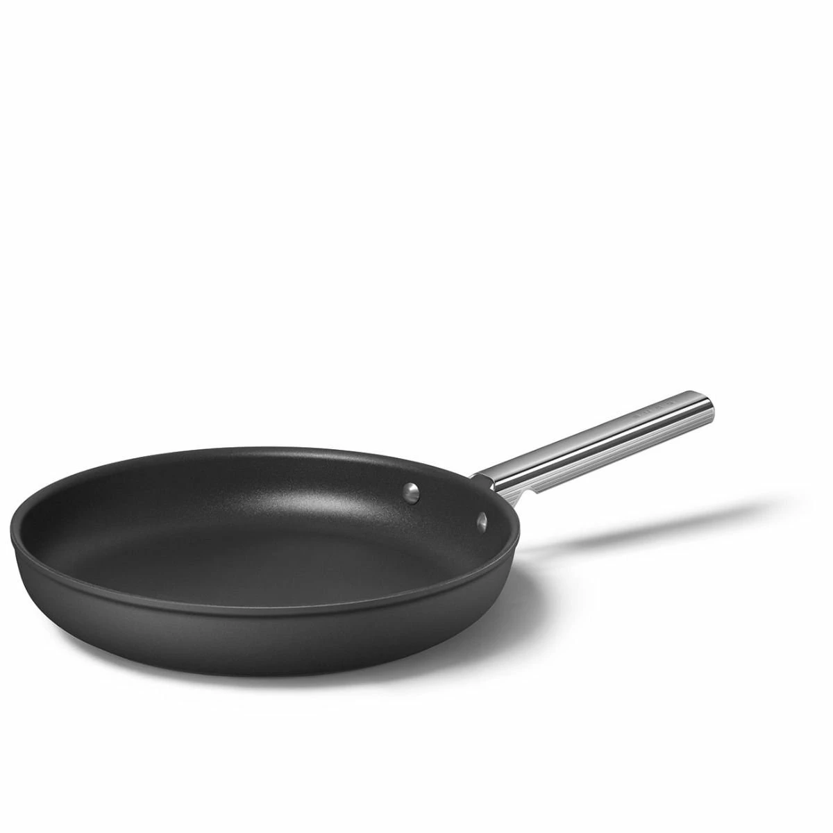 SMEG 12" Nonstick Fry Pan | Black 5 SMEG 12" Nonstick Fry Pan | Black - Image 3