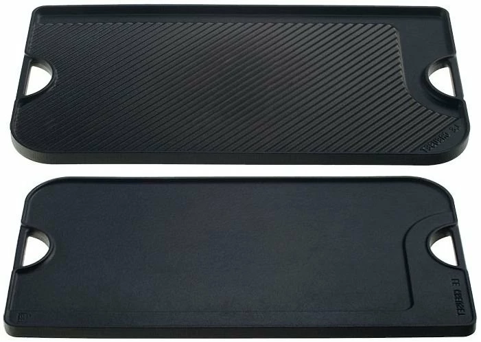 Le Creuset Giant Cast Iron Reversible Grill/Griddle 3 Le Creuset Giant Cast Iron Reversible Grill/Griddle