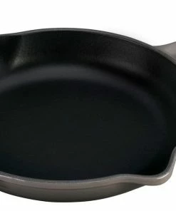 Le Creuset 9" Signature Enameled Cast Iron Skillet | Oyster Grey