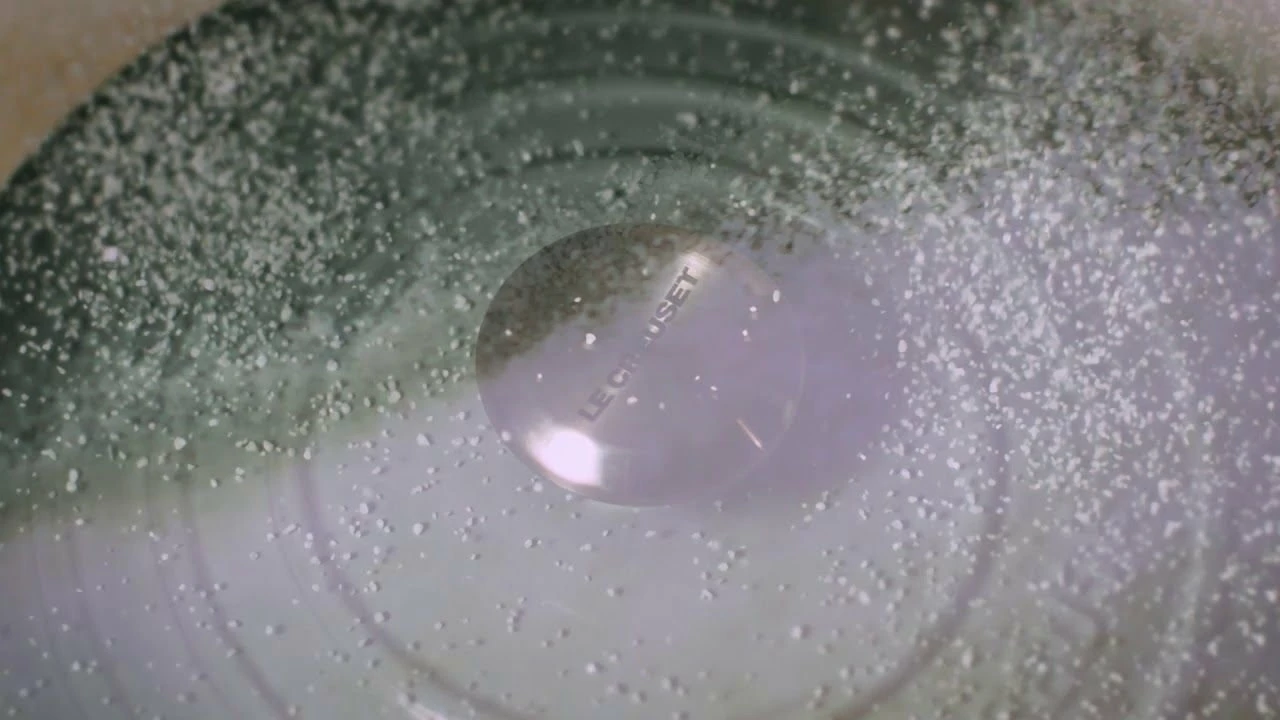 Le Creuset 5.5 Qt. Round Signature Dutch Oven With Stainless Steel Knob | Sea Salt 11 Le Creuset 5.5 Qt. Round Signature Dutch Oven With Stainless Steel Knob | Sea Salt - Image 9