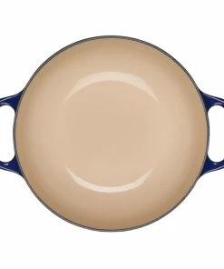 Le Creuset 2.5Qt Signature Cocotte Eiffel Tower Collection | Indigo Blue 12 Le Creuset 2.5Qt Signature Cocotte Eiffel Tower Collection | Indigo Blue -Cookware Sets Shop rs10256 eiffel rdo indigo inside scr