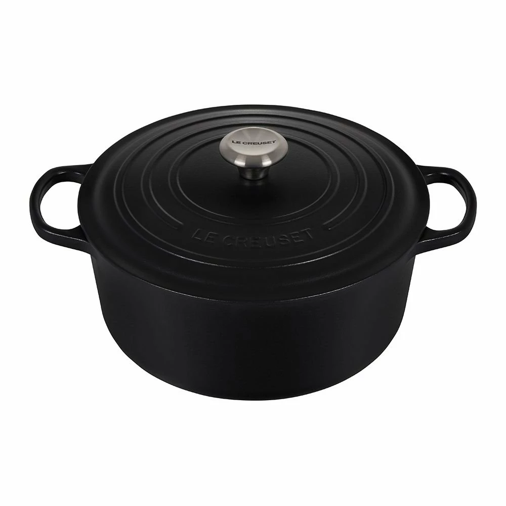 Le Creuset 7.25 Qt. Round Signature Dutch Oven With Stainless Steel Knob | Licorice 3 Le Creuset 7.25 Qt. Round Signature Dutch Oven With Stainless Steel Knob | Licorice