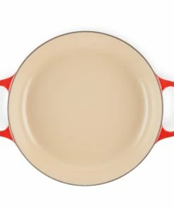 Le Creuset 3.5 Qt. Signature Enameled Cast Iron Braiser With Stainless Steel Knob | Cerise/Cherry Red 14 Le Creuset 3.5 Qt. Signature Enameled Cast Iron Braiser With Stainless Steel Knob | Cerise/Cherry Red -Cookware Sets Shop rs11982 lc 20191015 fr ps 00016