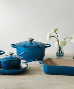 Le Creuset 5.5 Qt. Round Signature Cast Iron Dutch Oven With Stainless Steel Knob | Marseille Blue -Cookware Sets Shop rs12776 200716 lc 8piececastiron ret