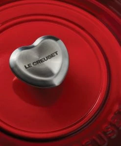 Le Creuset 3.5 Qt. Round Signature Dutch Oven With Stainless Steel Heart Knob | Cerise/Cherry Red 12 Le Creuset 3.5 Qt. Round Signature Dutch Oven With Stainless Steel Heart Knob | Cerise/Cherry Red -Cookware Sets Shop rs13352 201020 lecreuset heartknob 0538 ret2