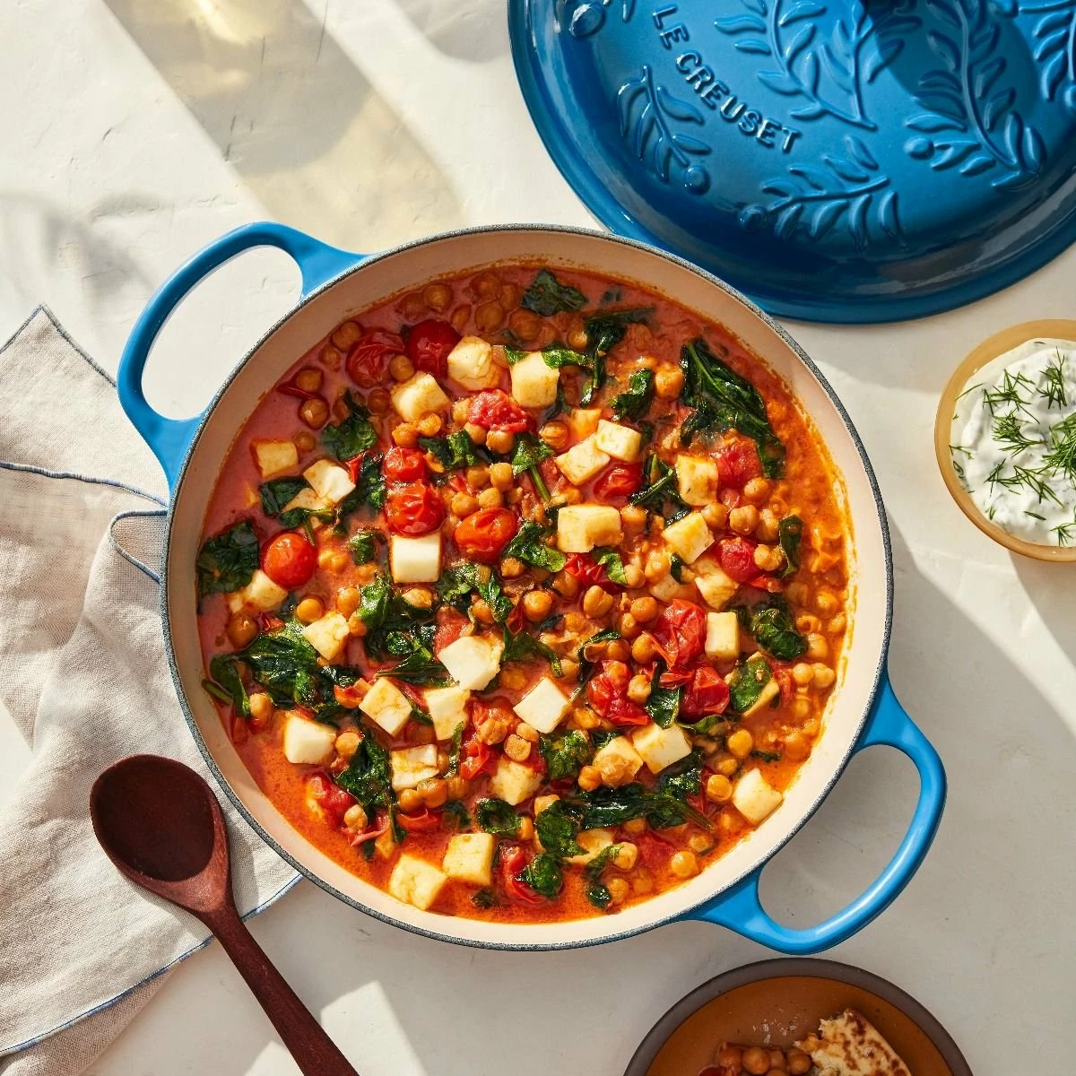 Le Creuset Olive Branch Collection 3.5 Qt. Signature Braiser | Marseille 8 Le Creuset Olive Branch Collection 3.5 Qt. Signature Braiser | Marseille - Image 6