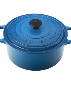 Le Creuset 4.5 Qt. Round Signature Cast Iron Dutch Oven | Marseille Blue