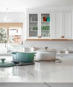 Le Creuset 4.5 Qt. Round Signature Dutch Oven With Stainless Steel Knob | Sea Salt -Cookware Sets Shop rs9841 img 1385