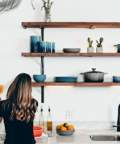 Le Creuset 4.5 Qt. Round Signature Dutch Oven With Stainless Steel Knob | Oyster Grey 9 Le Creuset 4.5 Qt. Round Signature Dutch Oven With Stainless Steel Knob | Oyster Grey -Cookware Sets Shop rs9884 lecreuset danedeaner 18 lpr