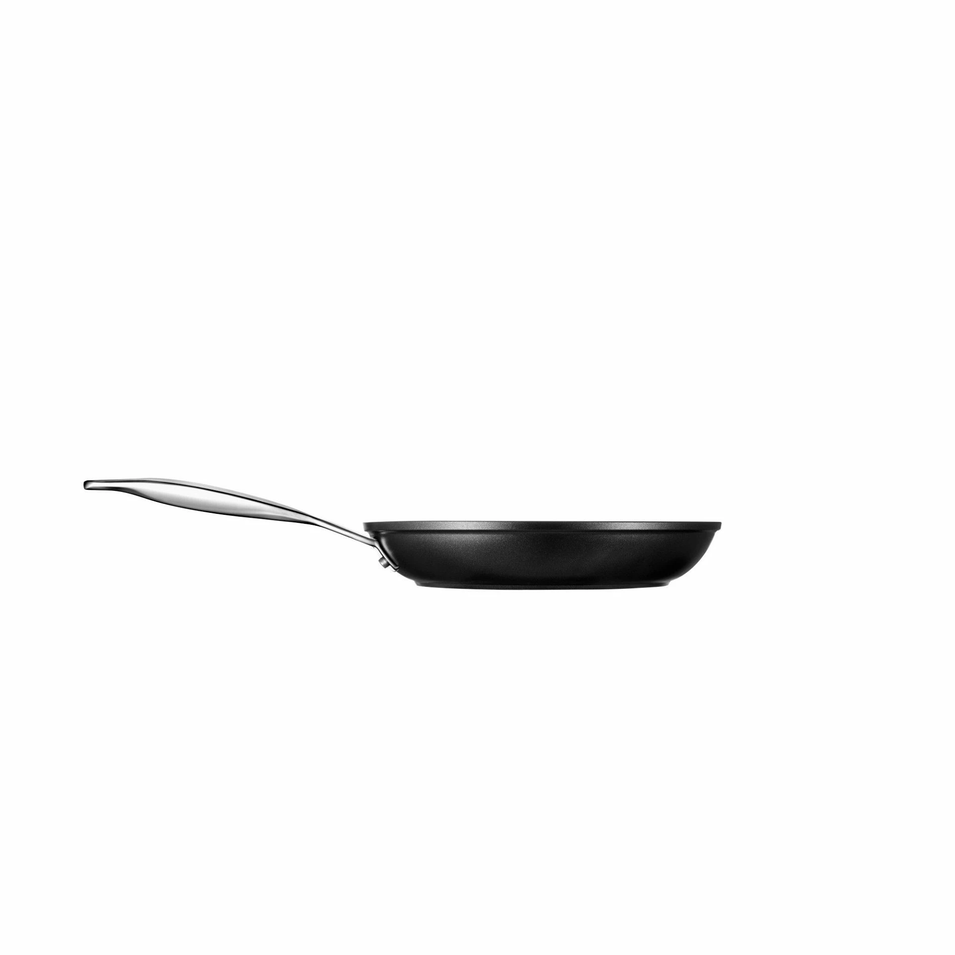 Le Creuset 9.5" Fry Pan | Toughened Nonstick Pro 4 Le Creuset 9.5" Fry Pan | Toughened Nonstick Pro - Image 2