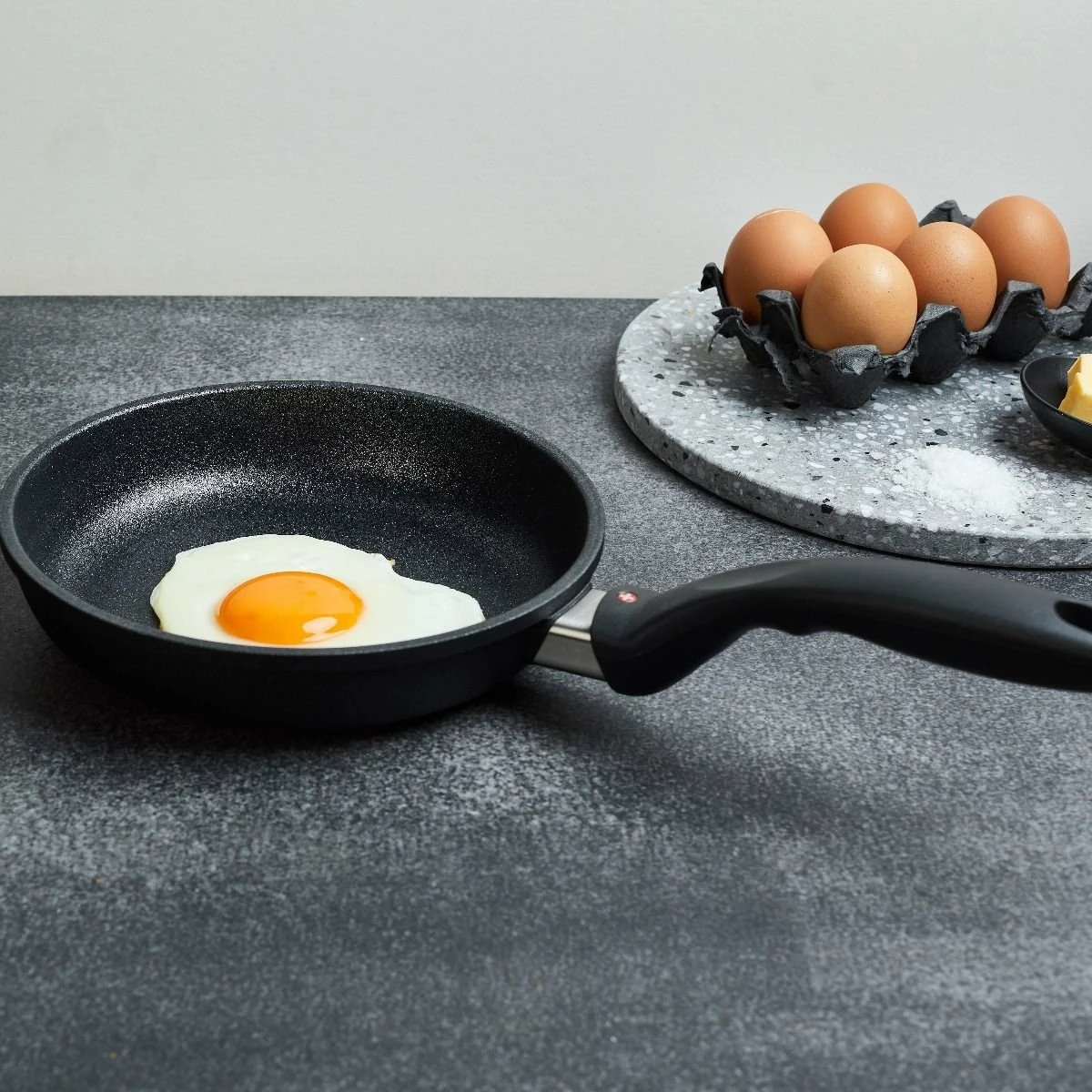 Swiss Diamond | XD Fry Pan - 8" 5 Swiss Diamond | XD Fry Pan - 8" - Image 3