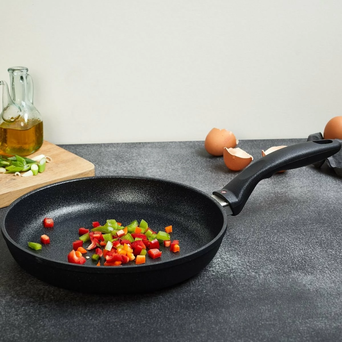 Swiss Diamond | HD Induction Fry Pan - 8" 6 Swiss Diamond | HD Induction Fry Pan - 8" - Image 4