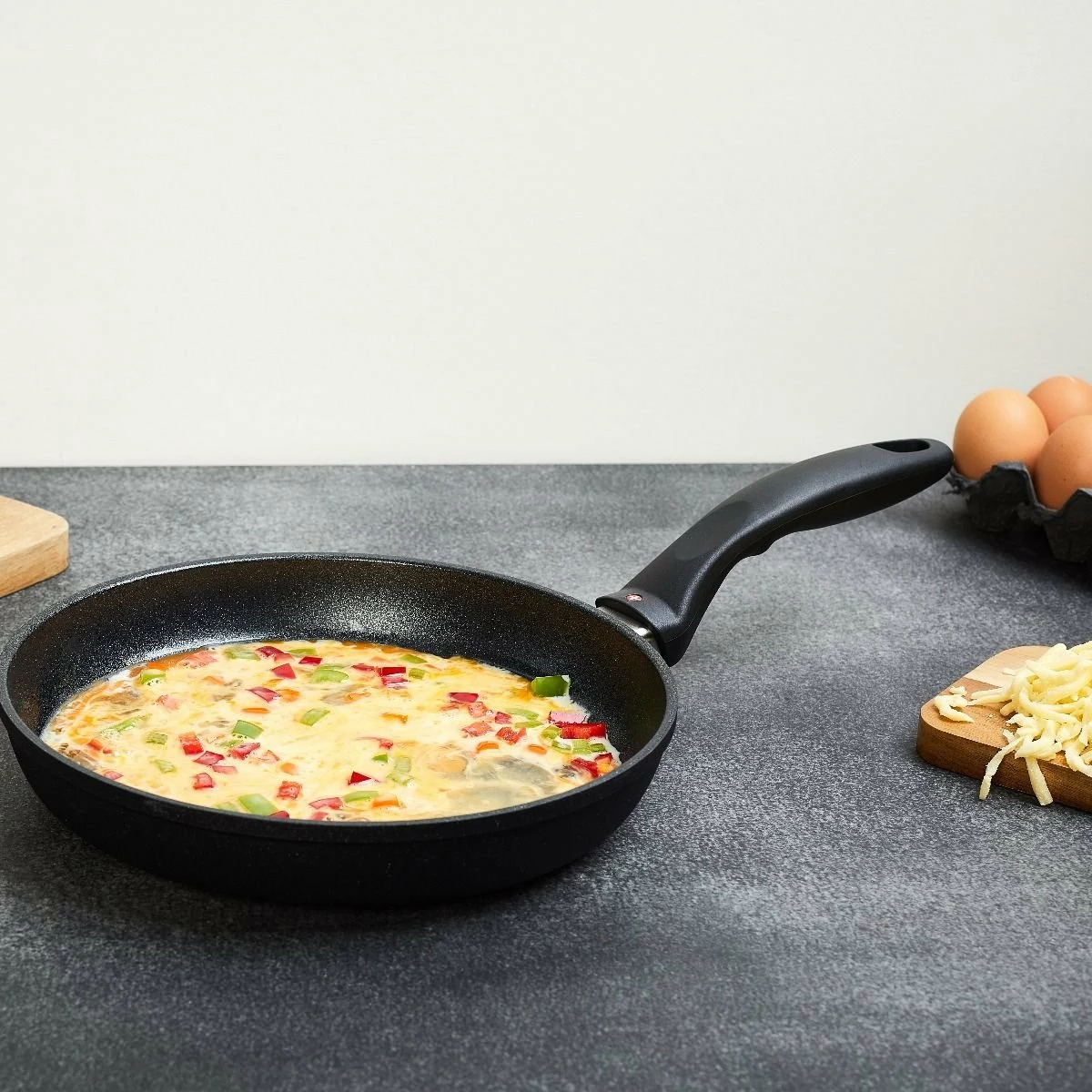 Swiss Diamond | HD Induction Fry Pan - 8" 9 Swiss Diamond | HD Induction Fry Pan - 8" - Image 7